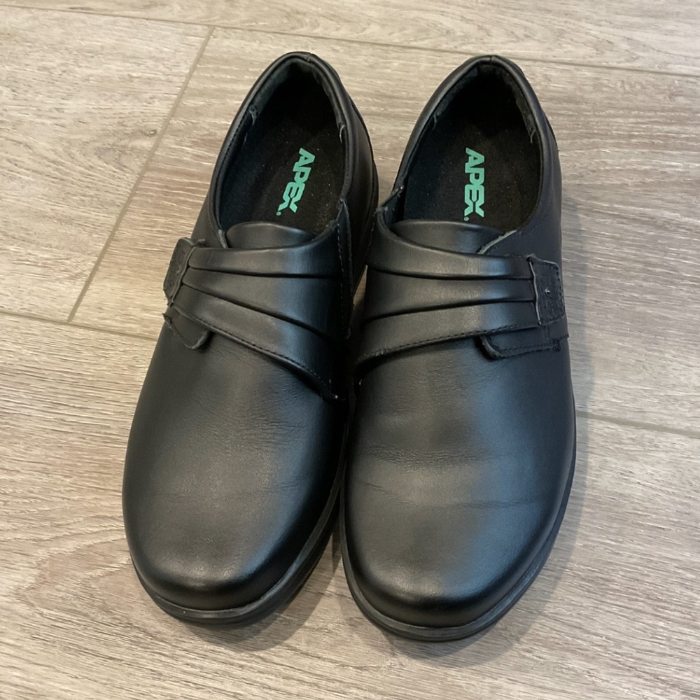 APEX Linda Oxfords Skid Resistant Black Leather Size 7.5